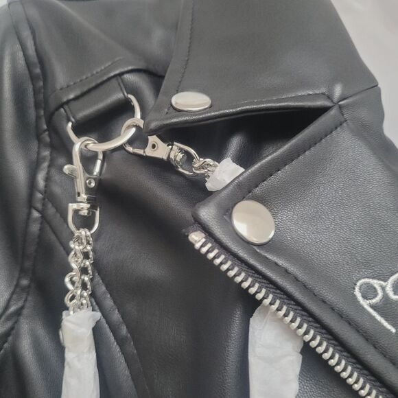 Disney Cruella Moto Jacket Speak of the DeVil 101 Dalmatians Junior XL New OOS - Picture 9 of 16